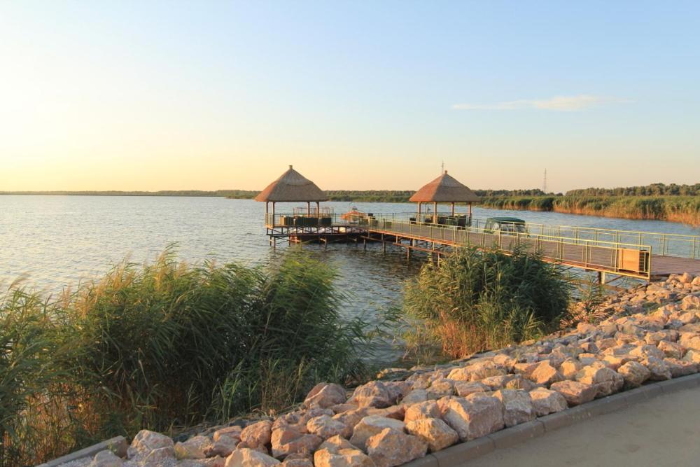 Puflene Resort Murighiol Exterior photo